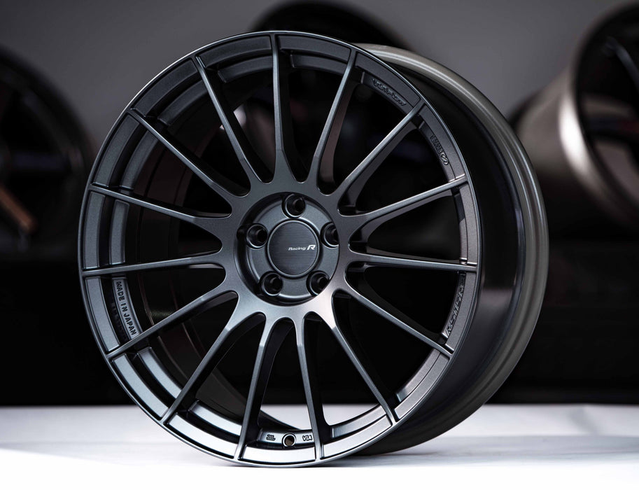 Enkei RS05-RR 18x10.5 35mm Offset 5x114.3 72.5 Bore - Gun Metal Wheel