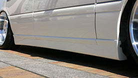 Aimgain Euro Edition 15 Toyota Crown Side Skirts