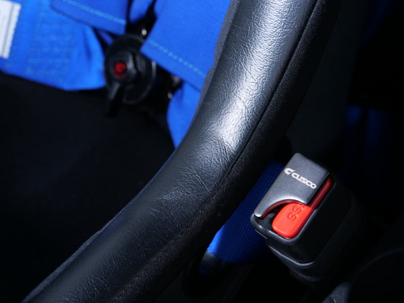 Cusco Universal Seat Belt Buckle Clip - INFINITI G35
