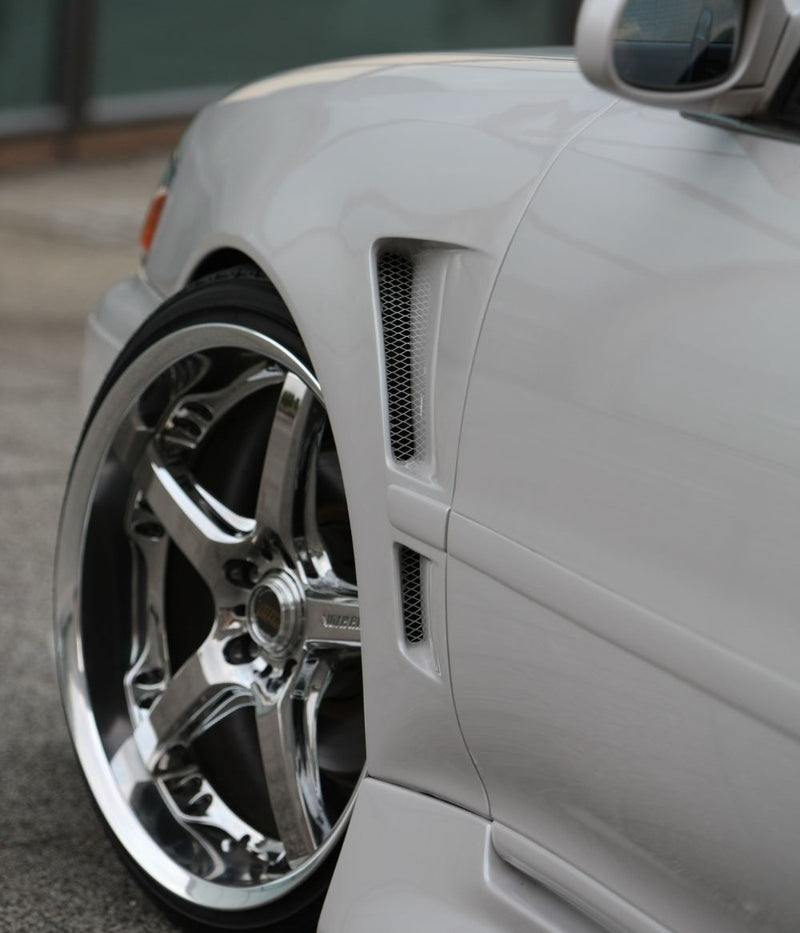 Vertex Front Aero Fenders for 1992-1996 Toyota JZX90 Cresta