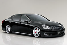 Aimgain Pure VIP Side Steps for Toyota Crown Majesta URS206