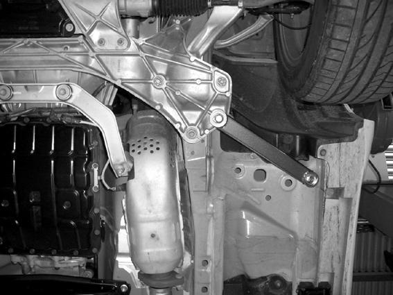 Cusco Power Brace Front Side CKV36 - INFINITI G35/G37