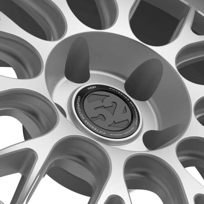 fifteen52 Holeshot RSR 18x9.5 5x120 22mm ET 72.56mm Center Bore Radiant Silver