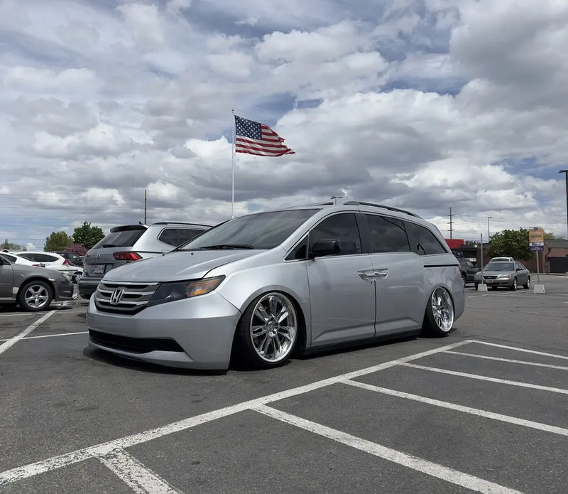 Universal Air Honda Odyssey 2011-2017 Solution Series