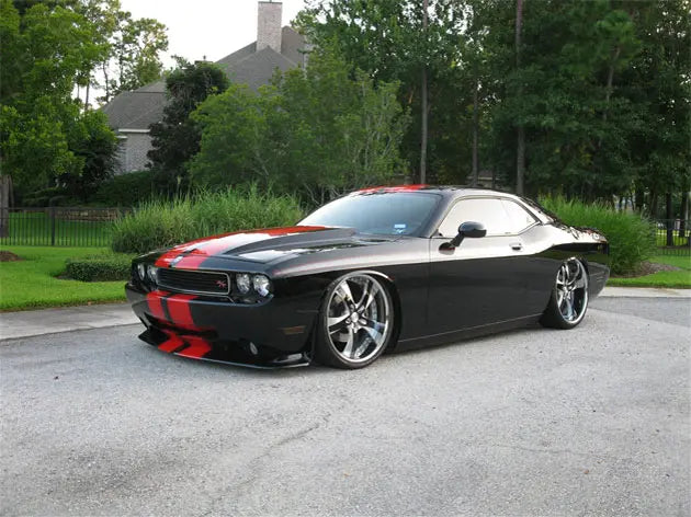 Universal Air Dodge Challenger 2008-2010 Bag & Bracket Kit