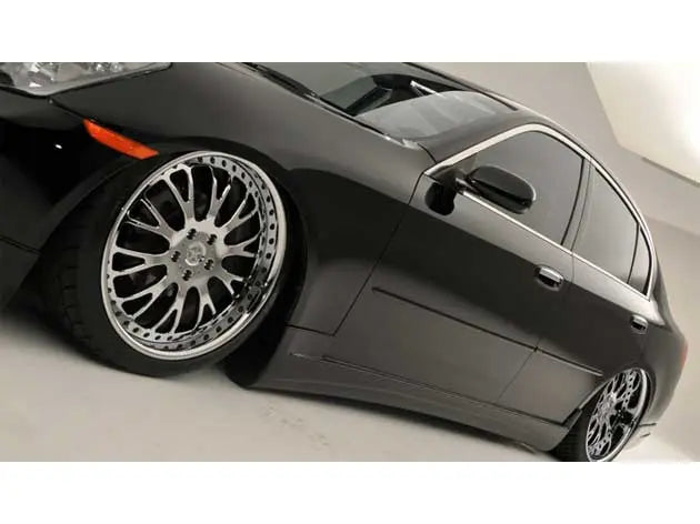 Universal Air Infiniti G35 Sedan 2003-2006 Bag & Bracket Kit