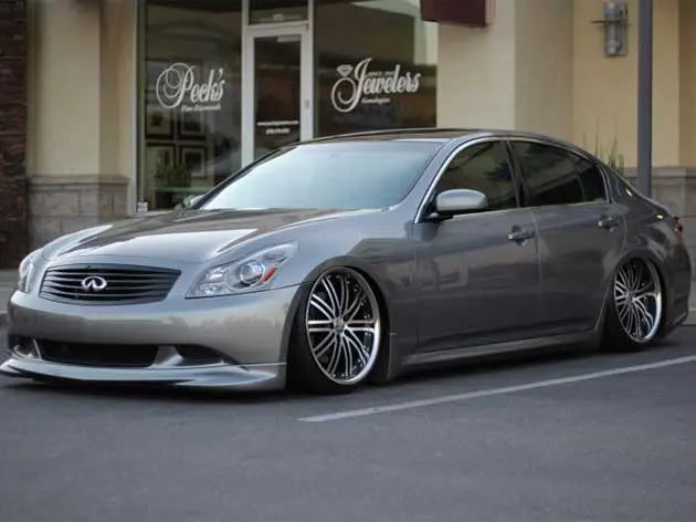 Universal Air Infiniti G37 Sedan RWD 2007-2015 Bag & Bracket Kit