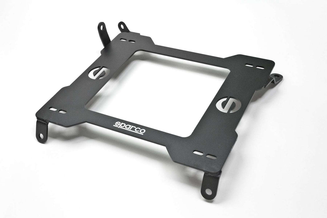 Sparco 600 Base Chevrolet Corvette C8 2020+ LFT
