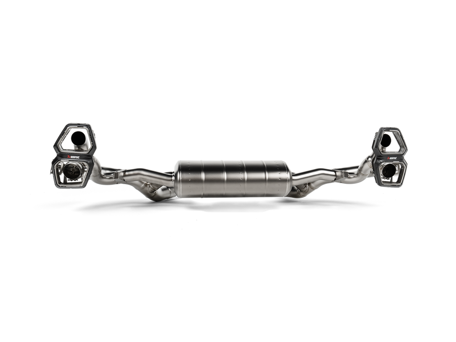 Akrapovic 23-24 BMW XM (G09) TwinPower Turbo V8 Hybrid Slip-On Race Line (Titanium) w/ Carbon Tips