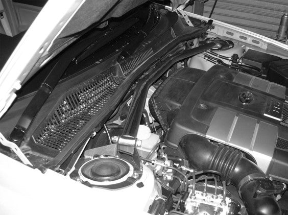 Cusco Strut Bar OS Front BPE Subaru Legacy BLE