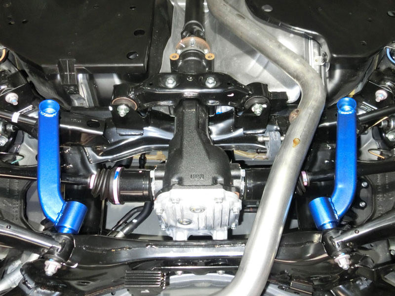 Cusco Power Brace Rear Cross Member - Subaru Forester/WRX