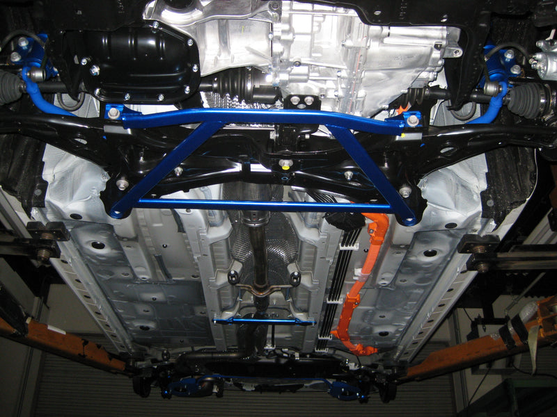 Cusco Lower Arm Bar Ver II 4 pts Toyota Prius C Aqua