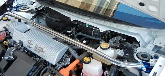 Cusco Strut Bar F-OS ZVW30 Toyota Prius