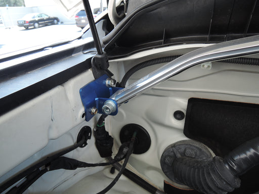 Cusco Strut Tower Brace Type OS Front Toyota FJ Cruiser