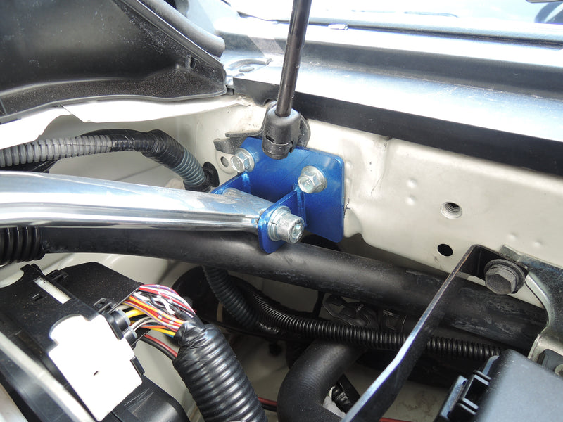 Cusco Strut Tower Brace Type OS Front Toyota FJ Cruiser