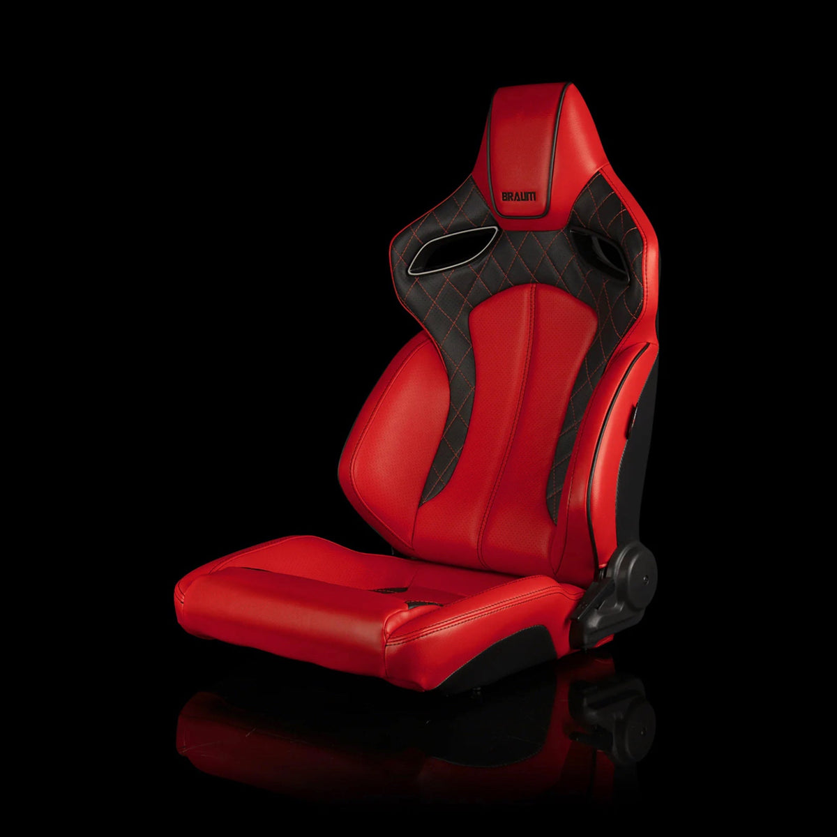 BRAUM Orue Series Sport Reclining Seats - Pair