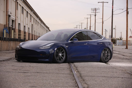 Air Runner Air Suspension Struts - Tesla Model 3 (RWD)