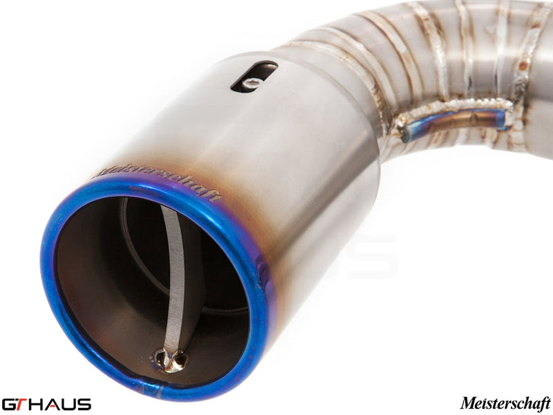 Premium exhaust tip for BMW F22 235/240i featuring Meisterschaft branding and electronic valve control for enhanced performance.