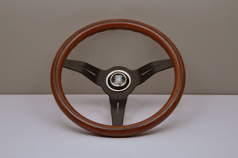Nardi Classic Wood Deep Corn Steering Wheel 330mm with Mahogany grip and Black spokes — authentic Italian manufacture