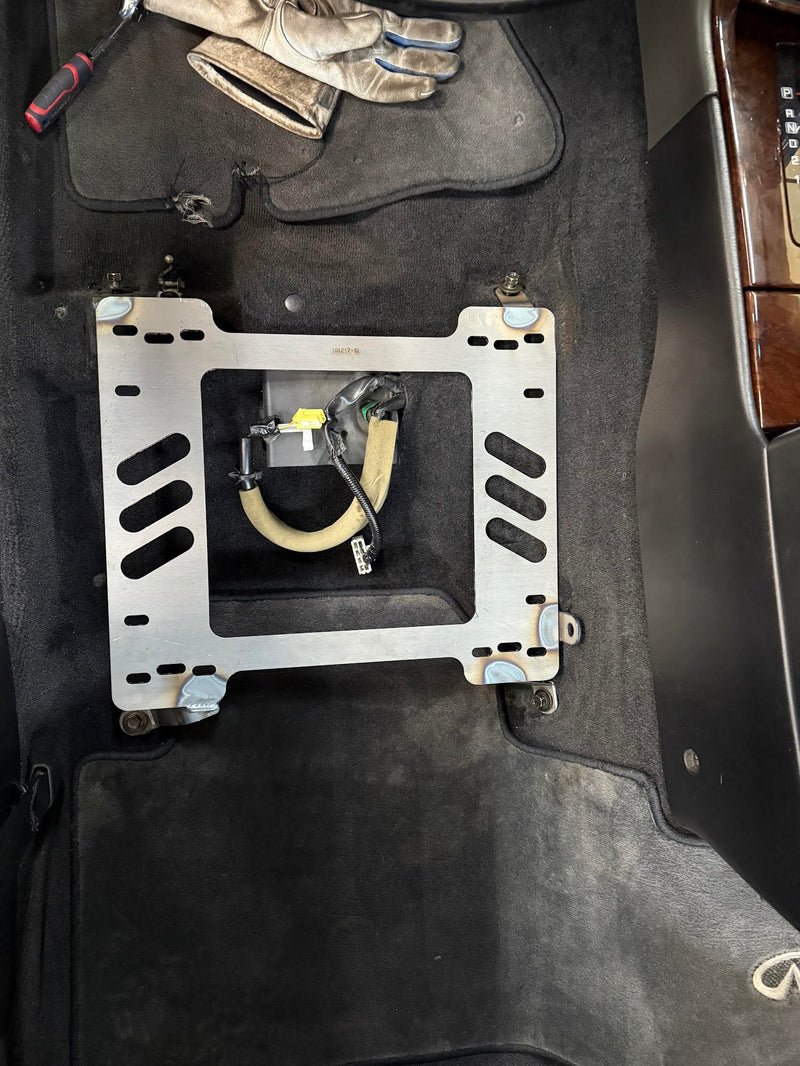 Planted Seat Bracket- Infiniti Q45 [2nd Generation / Y33 Chassis] (1997-2001) - Driver / Left