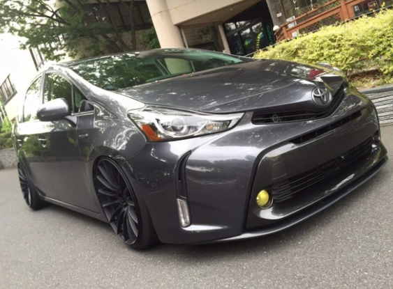 LEXON - Front Lip Spoiler (FRP) - Toyota Prius Alpha/ V (2015+)
