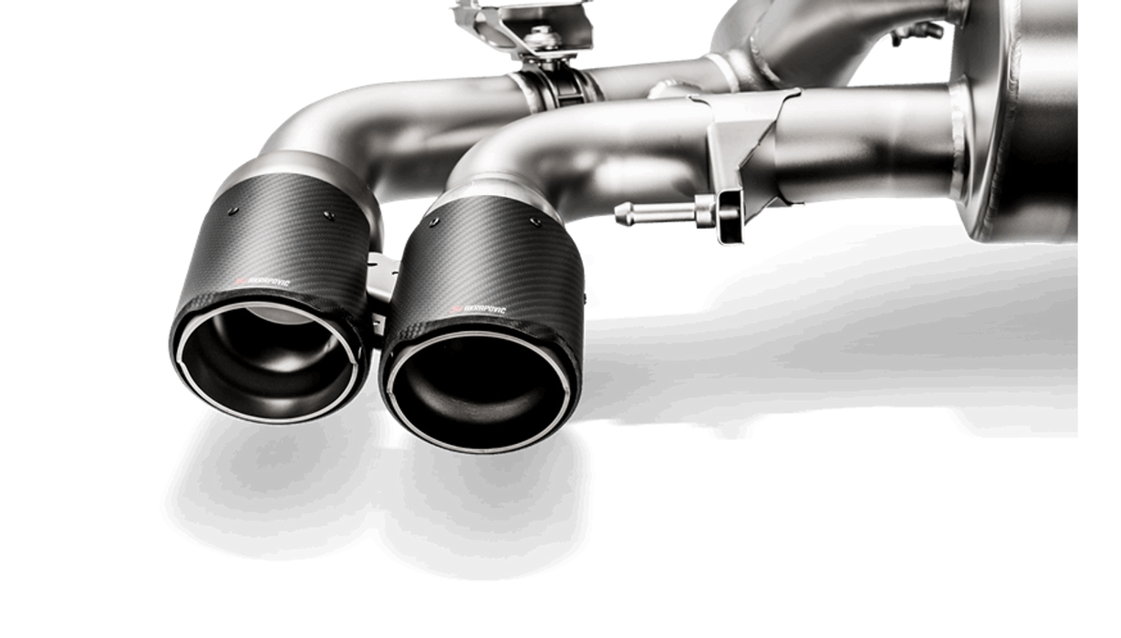 Akrapovic 18+ BMW M5 (F90) Evolution Right Side Tail Pipe Set (Carbon) w/ Red/White Akrapovic Logo