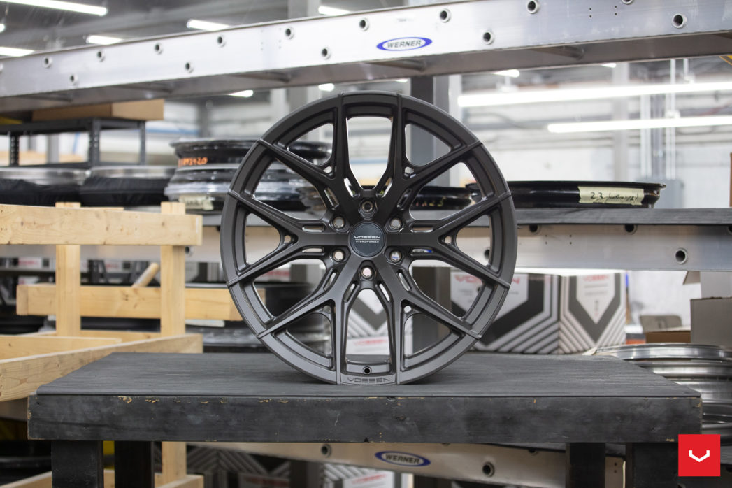 Vossen 20in Display Wheel - 5 Lug