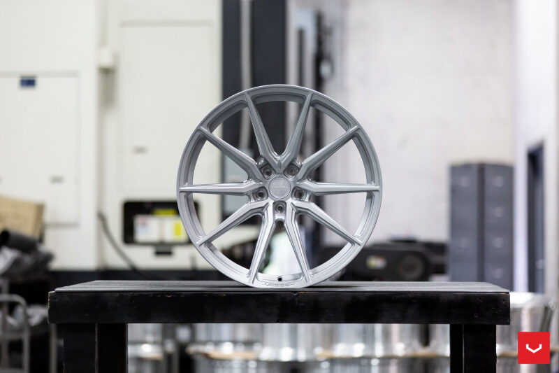 Vossen HF-3 20x9.5 / 5x127 / ET25 / 71.5 / Deep - Satin Silver Wheel