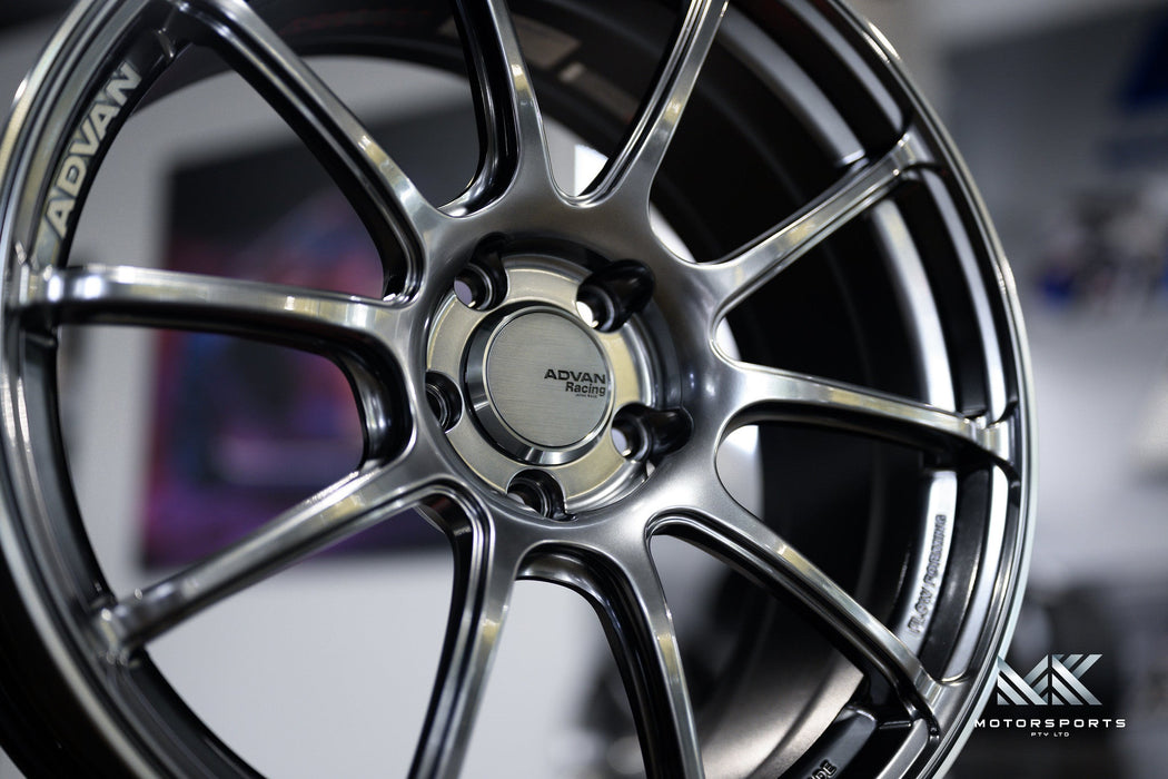Advan RZII 19x8.0 +44 5-114.3 Racing Indigo Blue Wheel