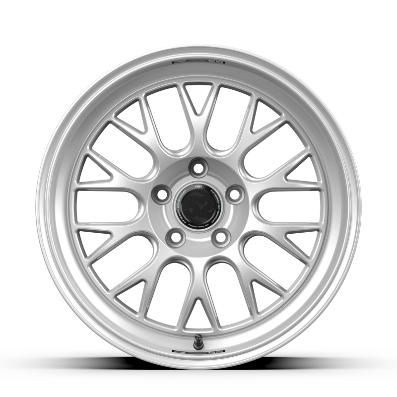 fifteen52 Holeshot RSR 19x9.5 5x112 40mm ET 66.56mm Center Bore Radiant Silver