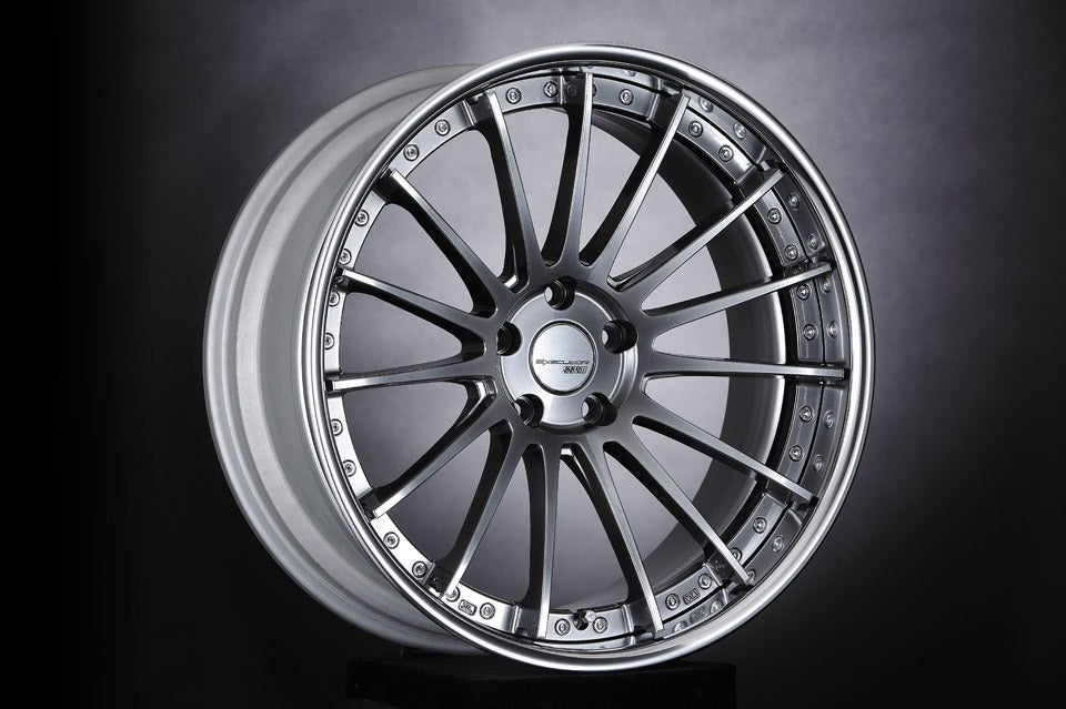 SSR Executor CV04 19x10.5 5x114.3 38 Offset Gunmetal w/ Anodized Black Inner Barrel