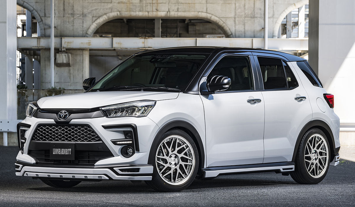 Leon Hardiritt Geist 19x12