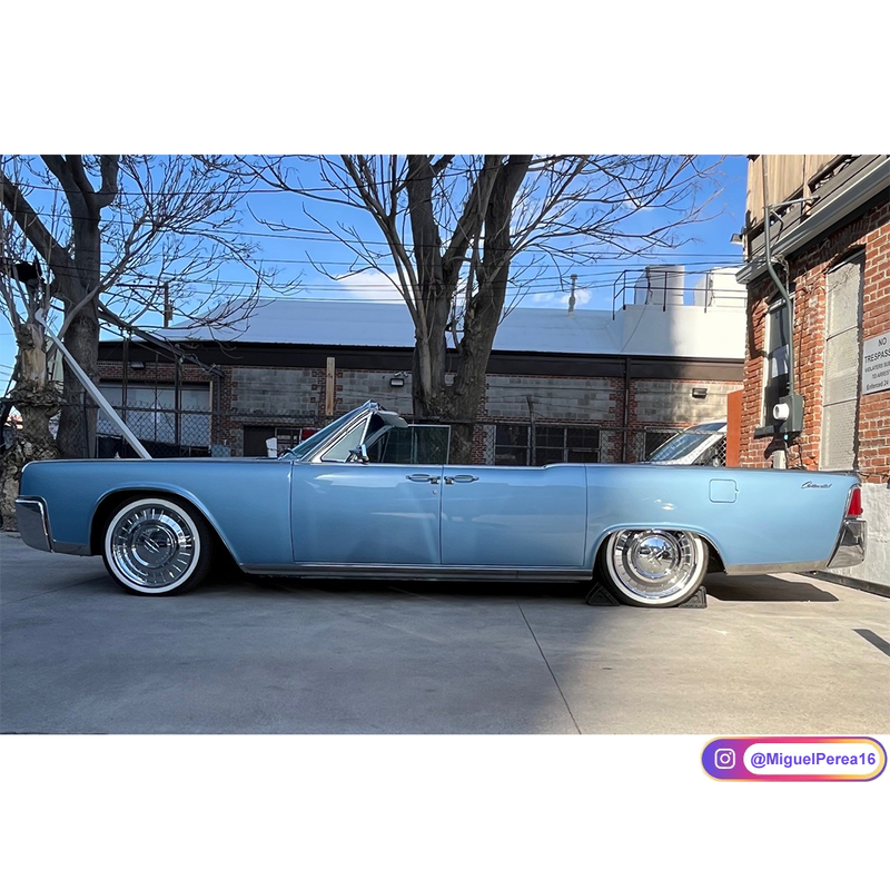 Universal Air Aeroleaf 64-65 Lincoln Continental - view 4