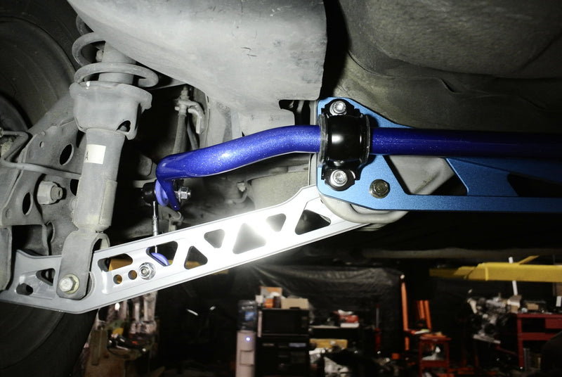Megan Racing Honda Civic 1996-2000 Rear Sway Bar + Brace Kit - MRS-HA-0491