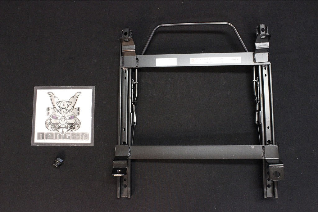 Bride Acura Integra DC5 RO-Type RH Seat Rail