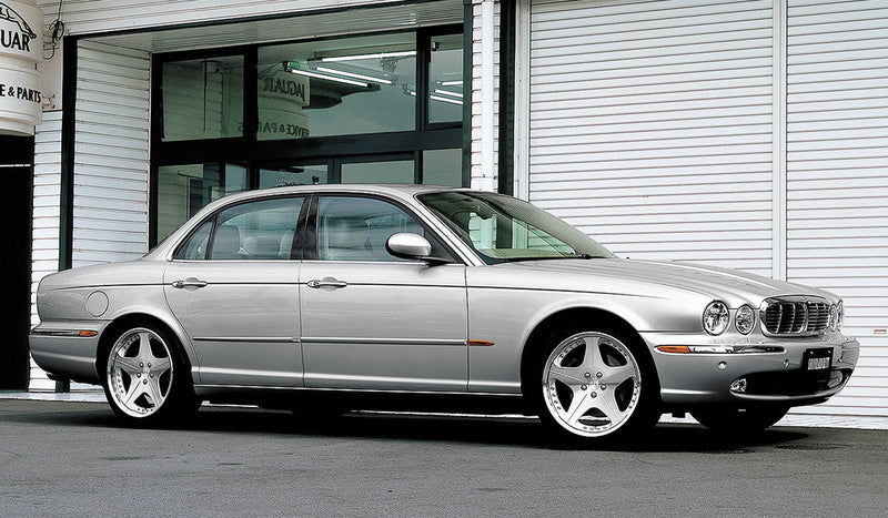Leon Hardiritt Orden 19x9.5