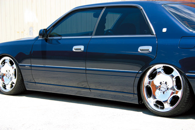 Aimgain Smart Line 15 Toyota Crown Side Skirts