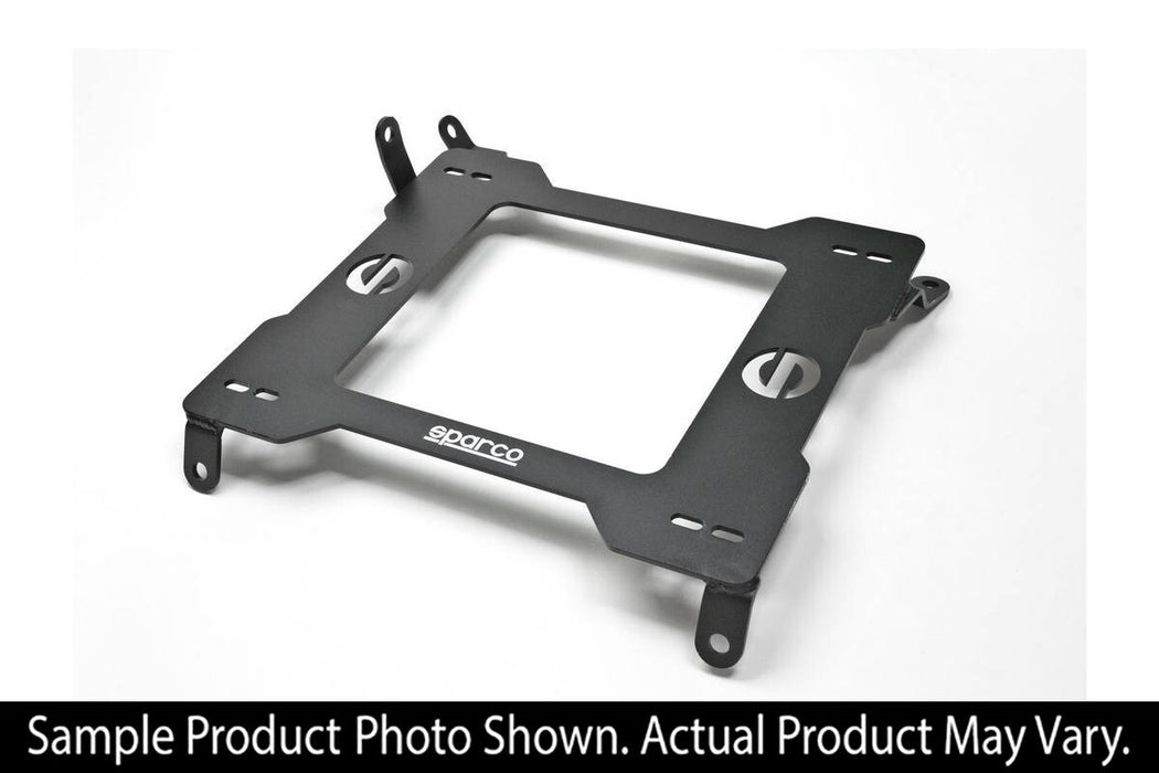 Sparco 600 Base VW Passat 15+ LFT