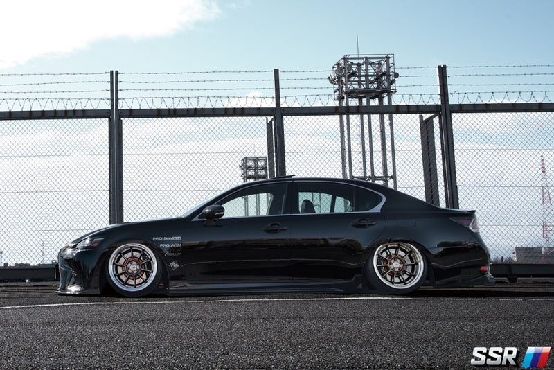 SSR Professor SP5 18x9.5 / +30 NR / 5x114.3 - Super Black Coat Wheel